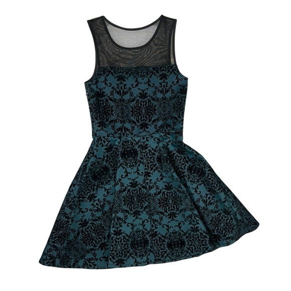 Three Pink Hearts A-Line Green & Black Sleeveless Dress - Size Small - Picture 12 of 13